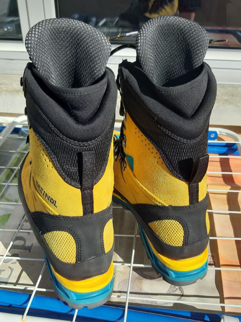 Meindl Scarpe da uomo: Wanderschuh  Arbeitsschuh Meindl Bergschuh Gr. 44 – Usato da Wila venduto da myquaso 3