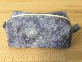 Tasche / Necessaire / Kosmetiktasche / Etui, neue Handarbeit