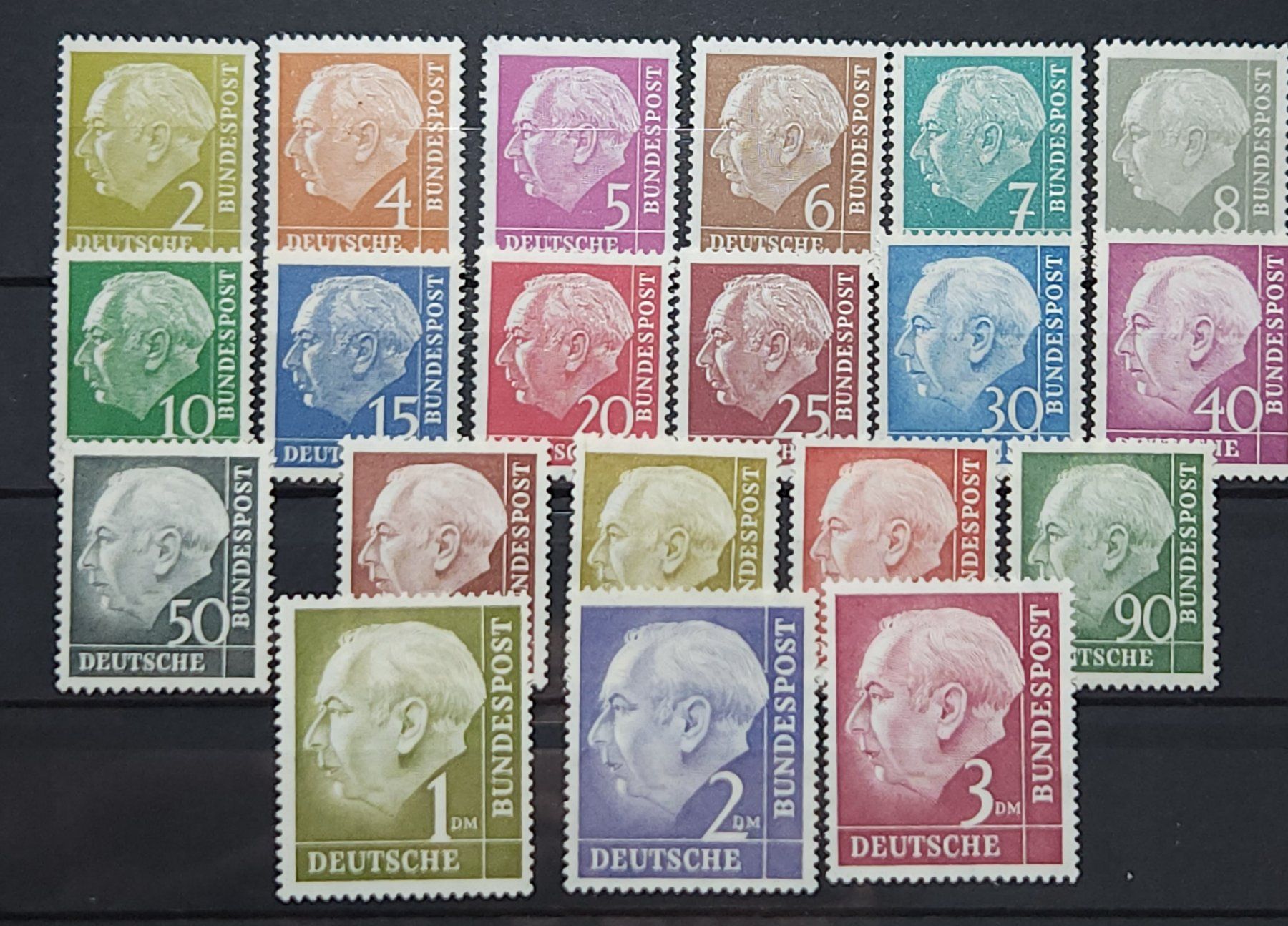 Tutti i francobolli: BRD Heuss Mi-Nr. 177-196 Postfrisch 300 Fr – Nuovo (secondo la descrizione) da Kriens venduto da Nidfeld45