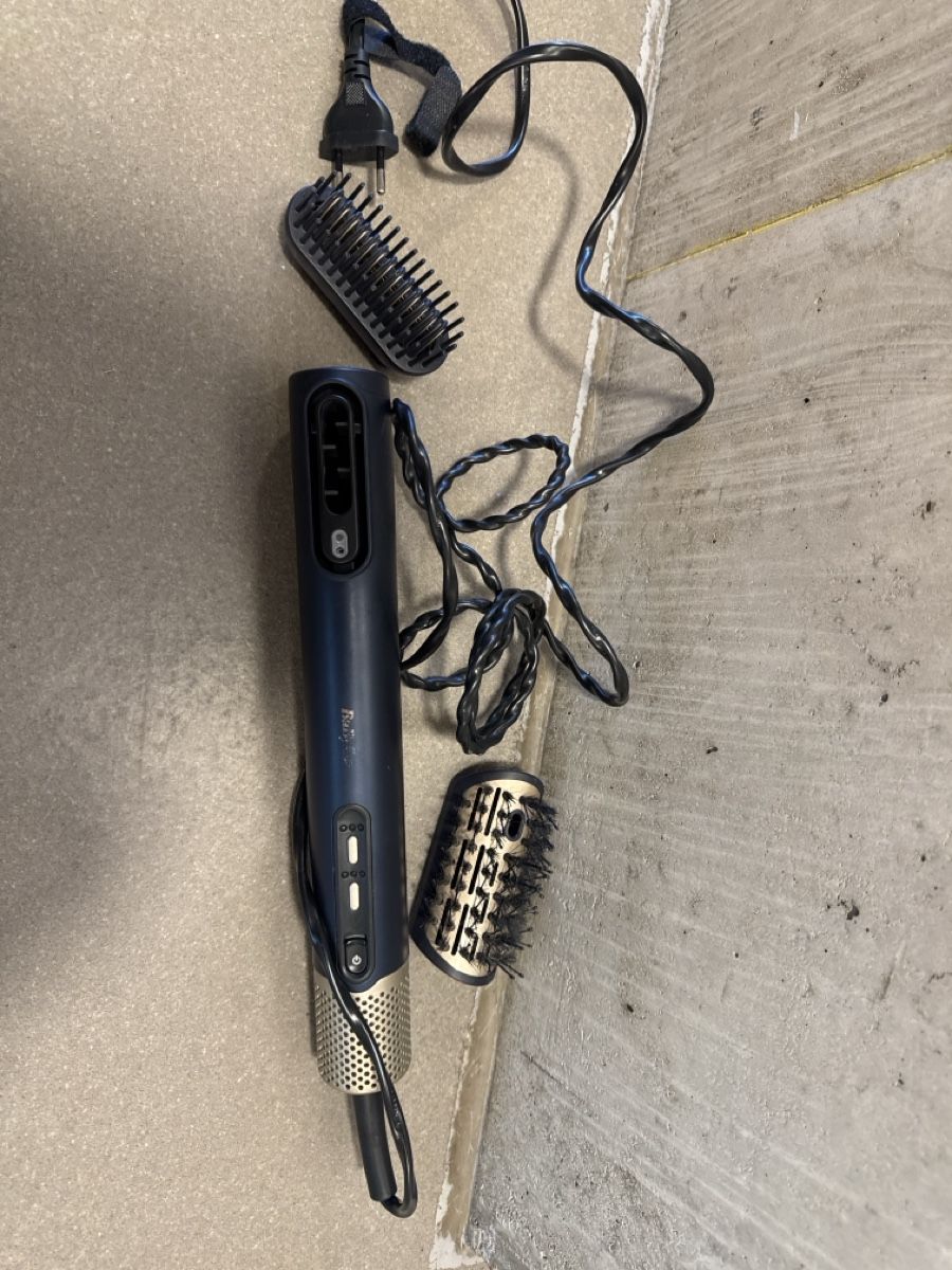 BaByliss Asciugacapelli: Babyliss Airwand État Impeccable! – Usato da Neuchâtel venduto da BiMB00T