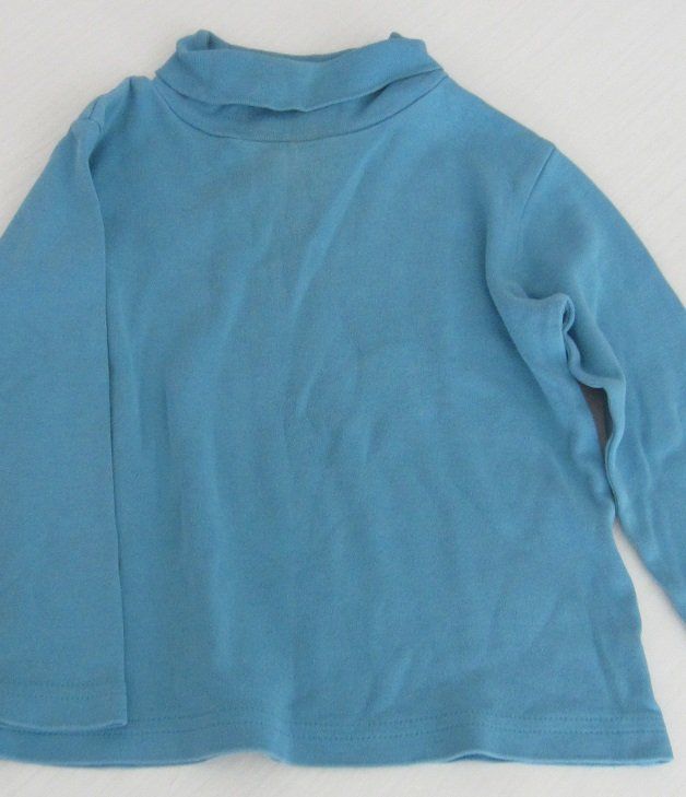 H&M Pulls et sweat-shirts: Kinder-Rollkragen-Pullover 86/92 – D'occasion à Grüningen par tienda100