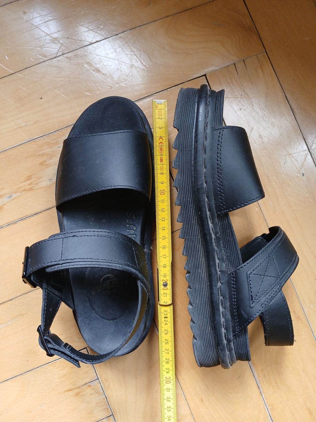 Dr. Martens Scarpe da uomo: Sandales Dr Martens – Usato da La Chaux-de-Fonds venduto da offnoise 2