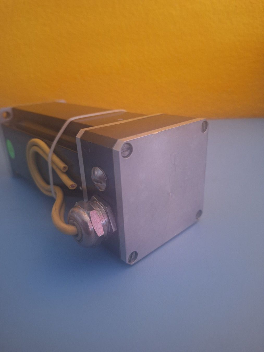 Maxon Motori: Maxon DC Motor 250 Watt / 24 Volt – Usato da Richterswil venduto da mutzli72 2