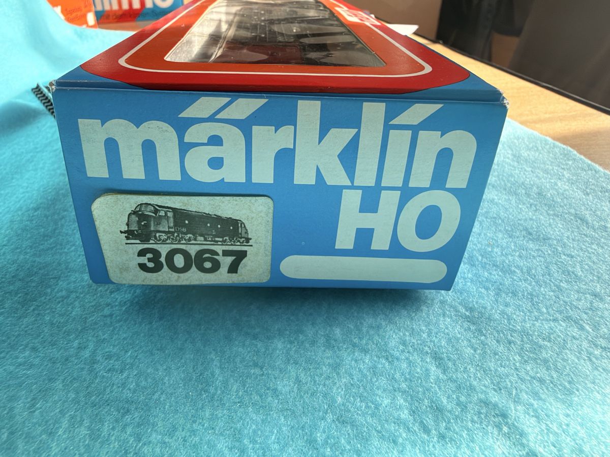 Märklin Modellini di ferrovie: Locomotive HO Marklin 3067 – Usato da St-Imier venduto da frede81 3