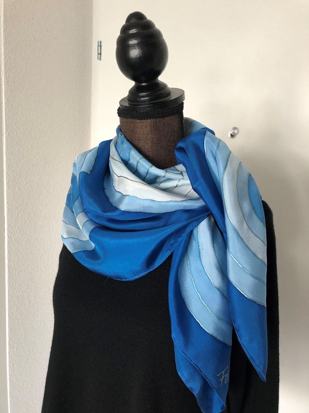 Foulards, Tücher & Schals: Wunderschöner Vintage Seide Foulard – Neu (gemäss Beschreibung) aus Winkel von Luxtime 5