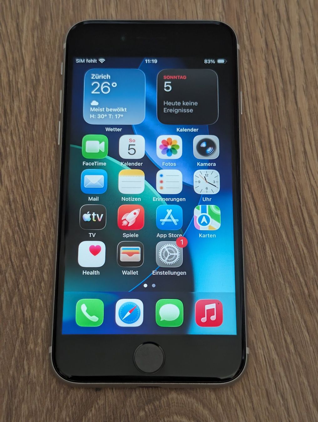 Apple Telefoni cellulari / Smartphones: iPhone SE - 2. Generation - Weiss - 64GB - TOP ZUSTAND – Usato da Rickenbach b. Wil venduto da Shatter 1