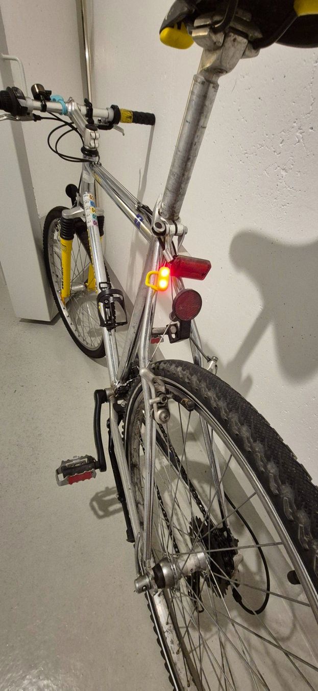 Vélos: Vélo de route chromé – D'occasion à Villars-sur-Glane par Verocac 4