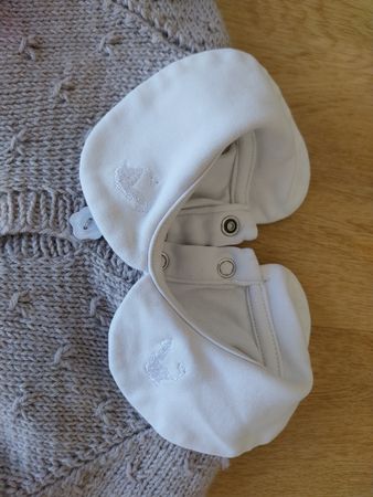 Herziges Baby Strick-Set 3-teilig (Jacke, Body, Finken