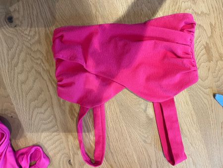 Haut Zara rose T.S neuf
