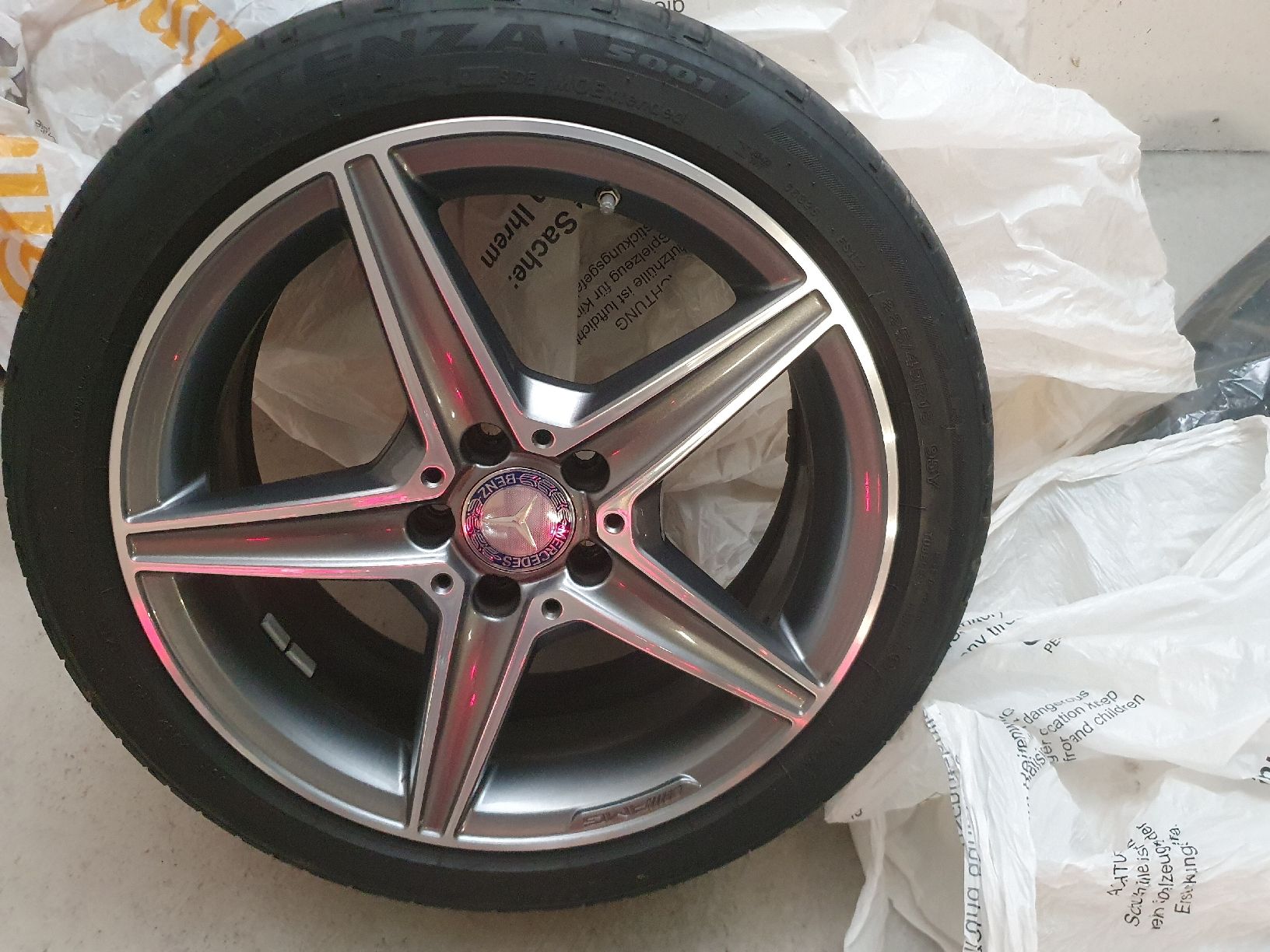Mercedes-Benz Cerchioni: felgen amg 18 zoll – Usato da Winterthur venduto da Xiany 1