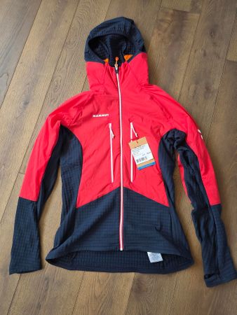 Leichte Outdoorjacke von Mammut