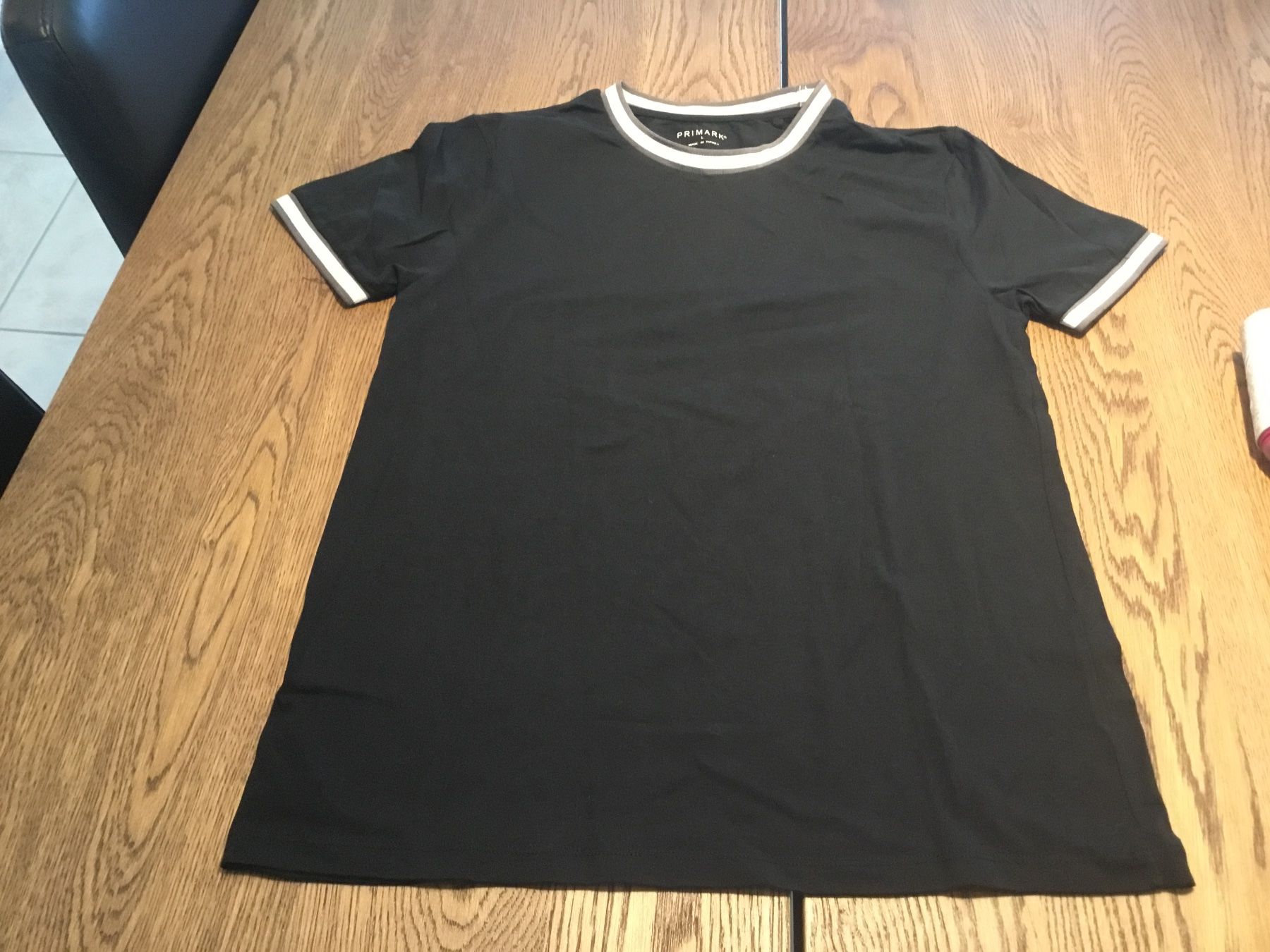 T-shirt: Schönes Tshirt Gr.L – Nuovo (secondo la descrizione) da Würenlos venduto da Tina48