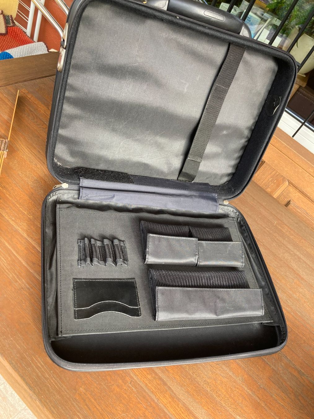 Valigie & Borse: Laptoptasche / Businesstasche / Pilotenkoffer – Usato da Zwingen venduto da Hugom 3