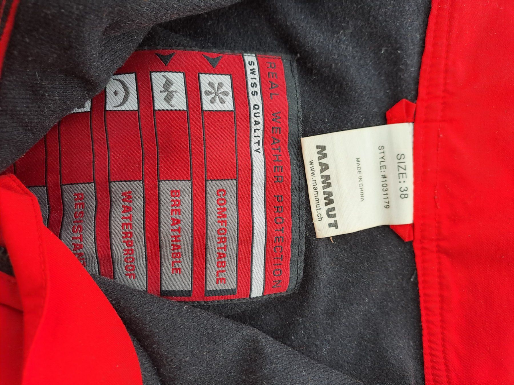 Mammut Pantaloni: Mammut Skihose gr.38 – Usato da Sumvitg venduto da Garten8 1