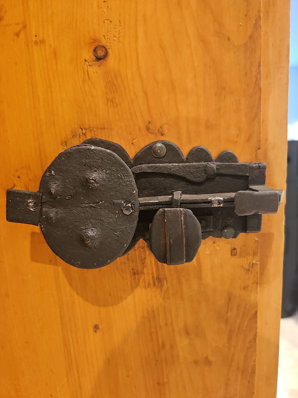Schränke: Antiker Schweizer Bauernschrank  – Gebraucht aus Unterlunkhofen von buuu85 5