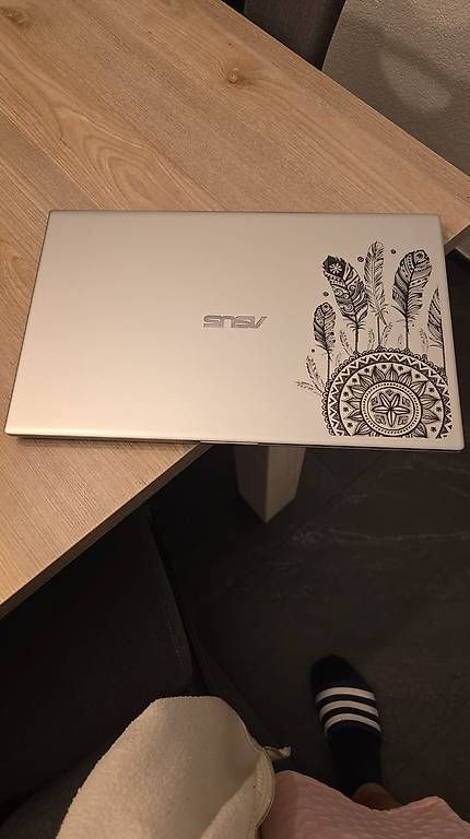 Notebook: Notebook – Usato da Bütschwil venduto da marco_w91 1