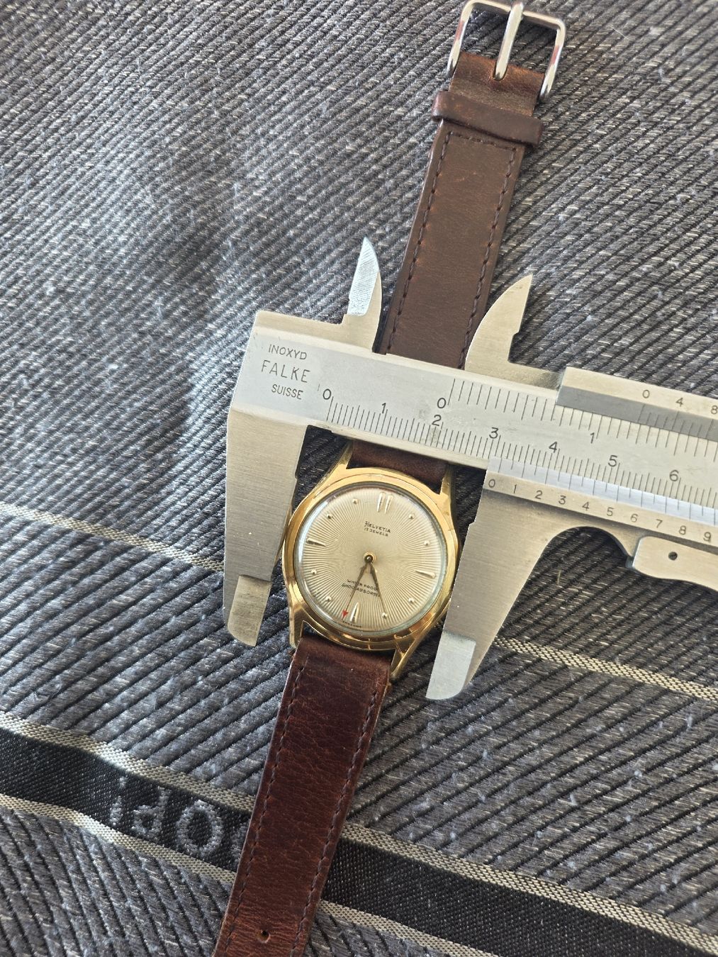 Orologi: Helvetia Handaufzug – Usato da Spreitenbach venduto da Je_3011 2