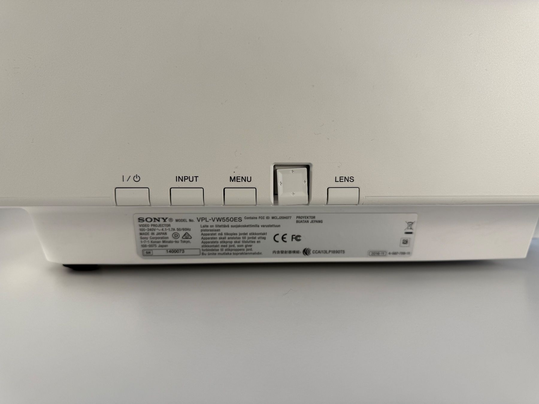 Sony Proiettori: Sony VPL VW550ES 4K Beamer / Projektor – Usato da Gasel venduto da Alter_Ego 3