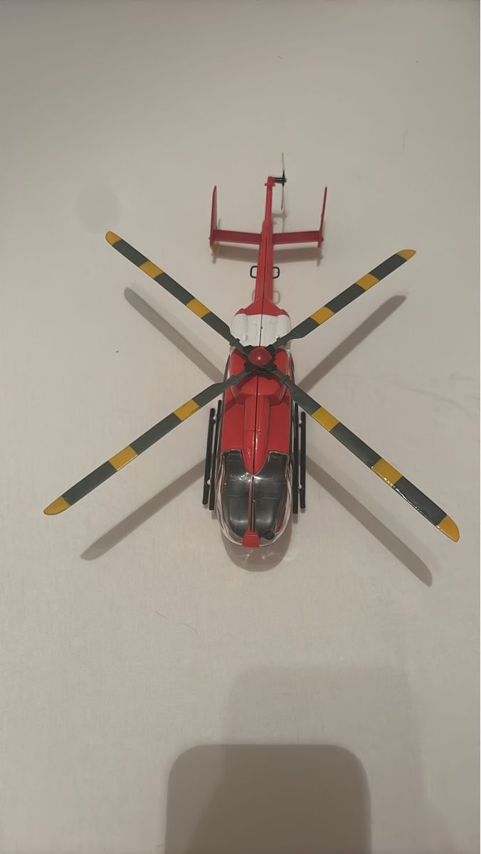 Rega Kits de montage: REGA 1414 Rettungshelikopter Model – Neuf (Voir description) à Widnau par Cardshop_Schweiz
