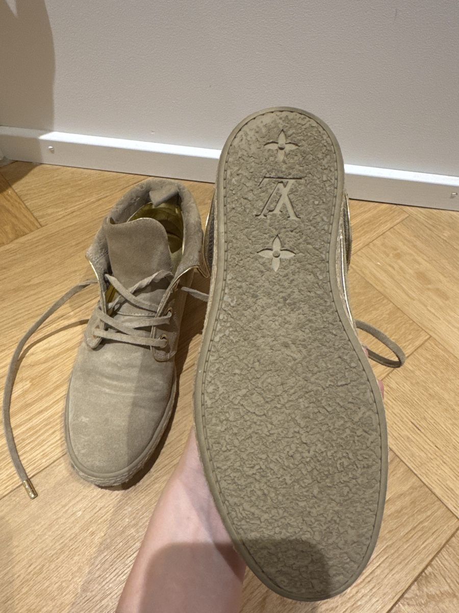 Louis Vuitton Scarpe da donna: Louis Vuitton Wildleder Schuhe - Grösse 36- Beige – Usato da Schwyz venduto da ann_5w8m 5