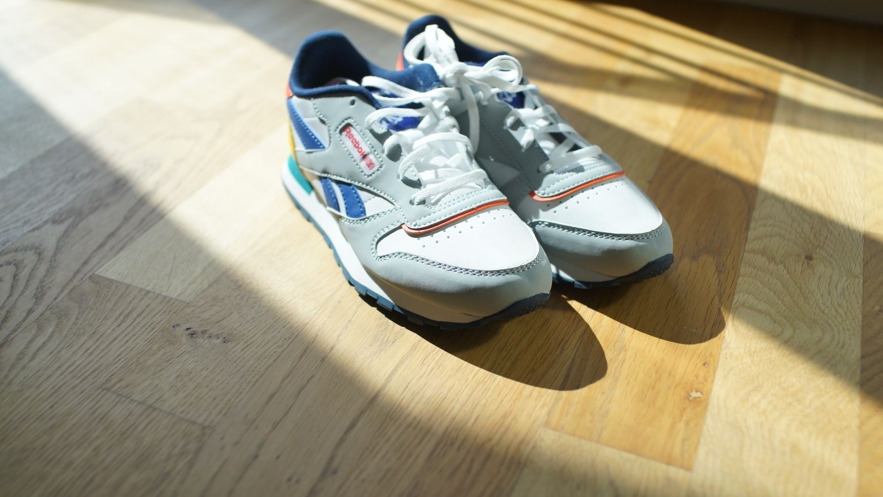 Scarpe per ragazzi: Reebok Classic Leather Sneakers Grösse 33 – Nuovo (secondo la descrizione) da Biel/Bienne venduto da Cyp79 1