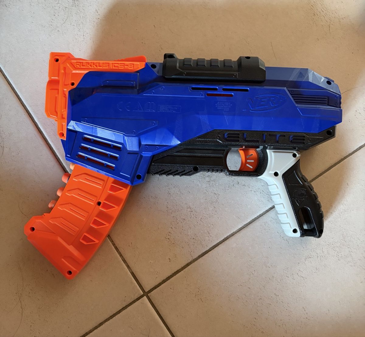 Nerf Giocattoli: Nerf Kinderpistole – Usato da Wichtrach venduto da angizmo