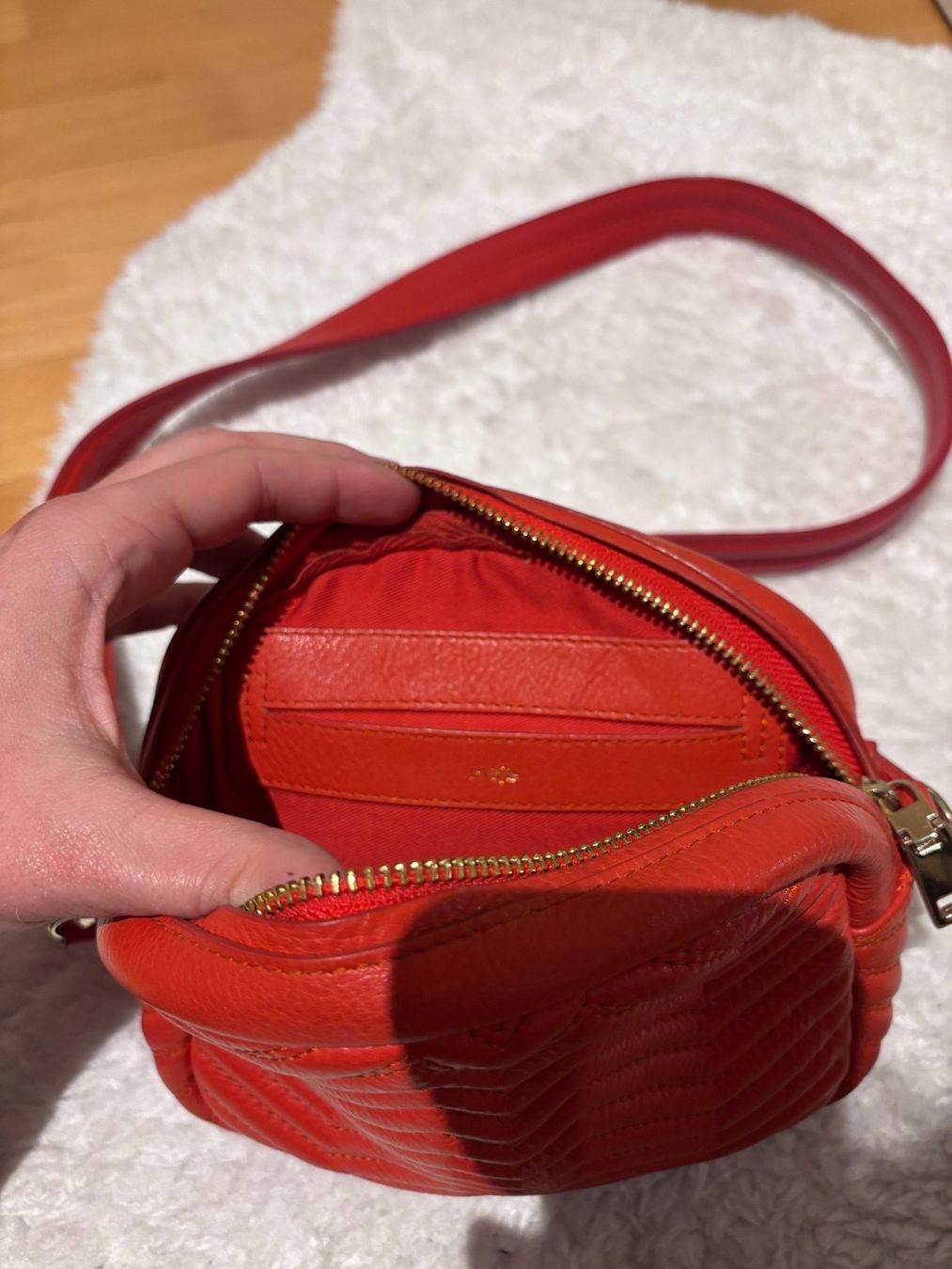 Maje Borse da donna: Maje Gürteltasche Crossbody Handbag – Usato da Zürich venduto da Abu95 7