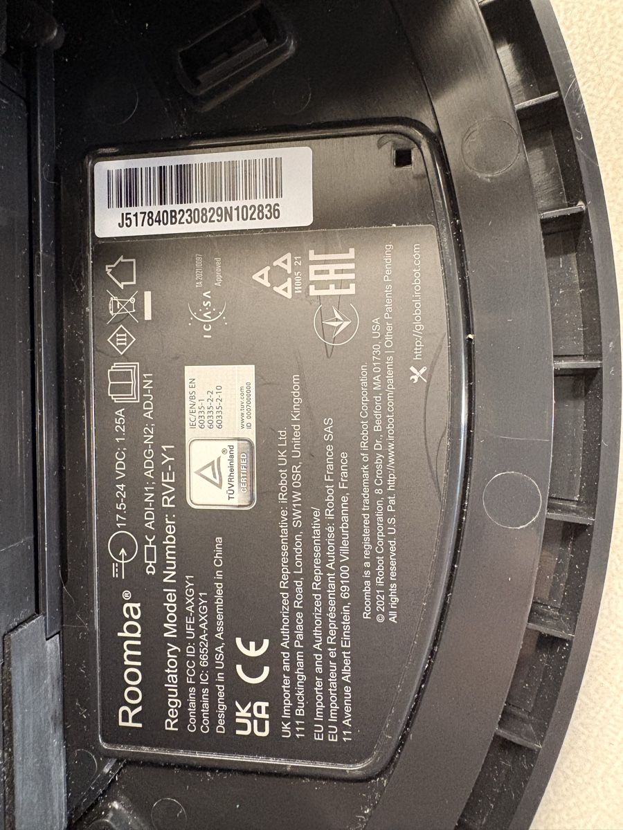 Irobot Aspirapolveri & Accessori: iRobot Roomba Combo mit Frontkamera & Wischfunktion – Nuovo (secondo la descrizione) da Regensdorf venduto da chi_dbv2 8