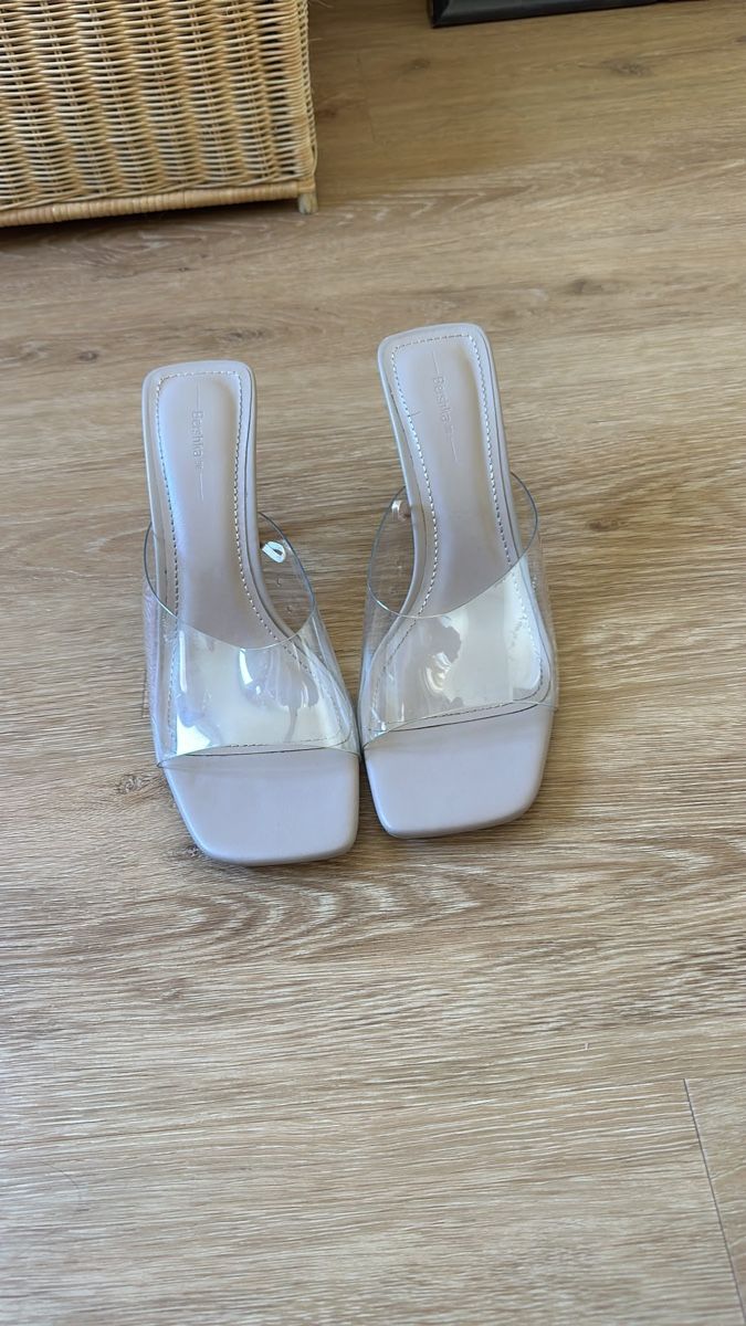 Bershka Scarpe da donna: Bershka High Heels Gr 38 – Usato da Winterthur venduto da nic_r7kj 1