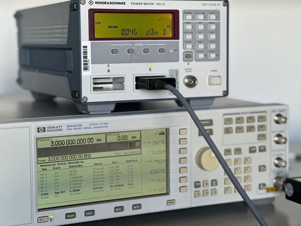 Agilent HP E4421B Signal Generator 3GHz (Gebraucht) in Nottwil für CHF ...