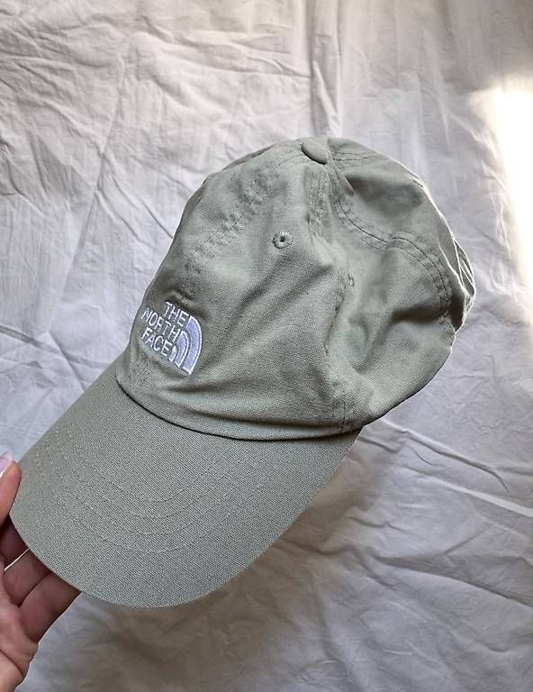 North Face Hüte, Mützen & Caps: Cap von the north face, Farbe sage – Gebraucht aus  von  1