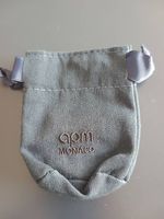 Pochon bleu marine pour bijoux APM Monaco