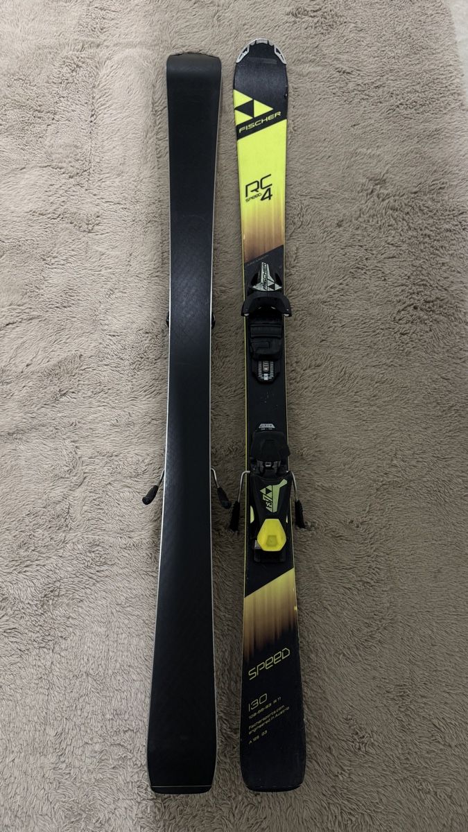 Fischer Sci: Fischer RC4 Speed Ski 130 cm mit Bindung gebraucht – Usato da Dietlikon venduto da kickboxer_999 9