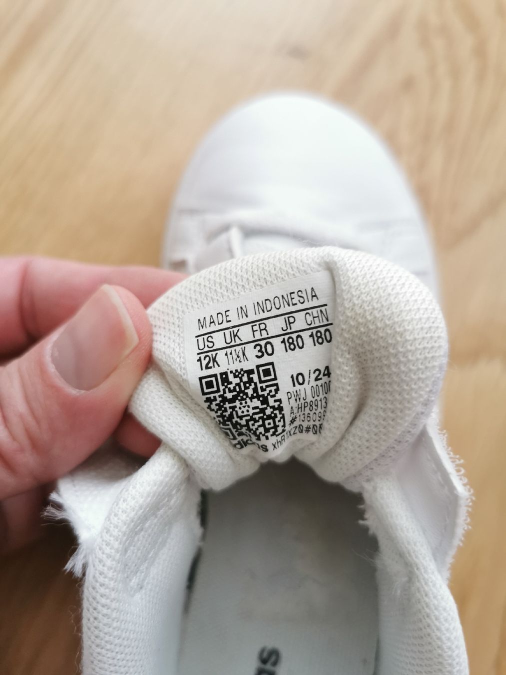 Adidas Scarpe per ragazze: Adidas Kinderschuhe Grösse 30 – Nuovo (secondo la descrizione) da Arnegg venduto da michik999 3