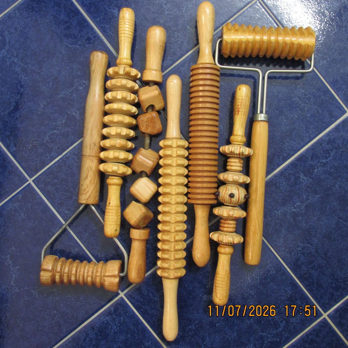 Massagegeräte: Holz Massage Rollen Set 7 Stk. gebraucht – Gebraucht aus Galgenen von Forflowers 2