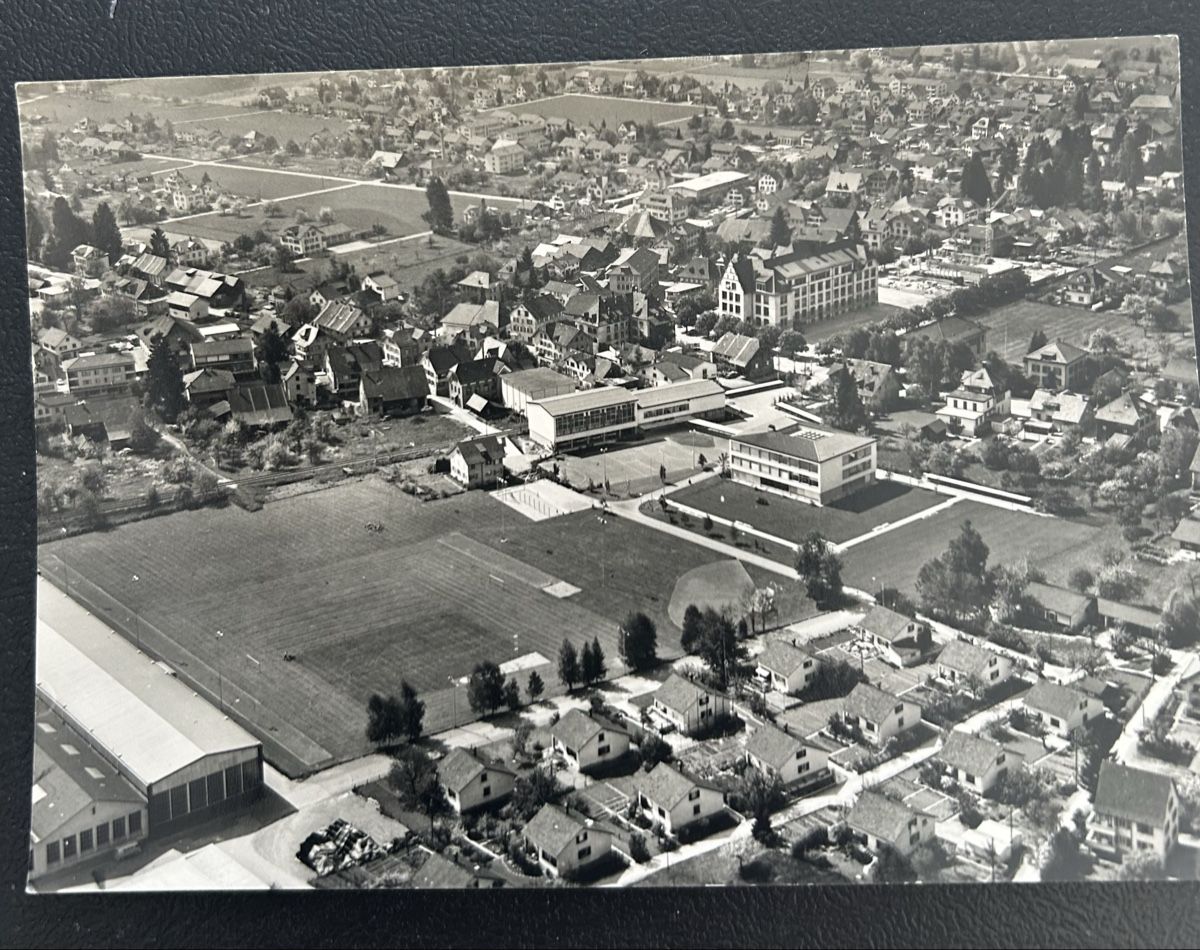 Cartoline postali: Flugaufnahme Reinach AG – Usato da Horw venduto da Tellbub
