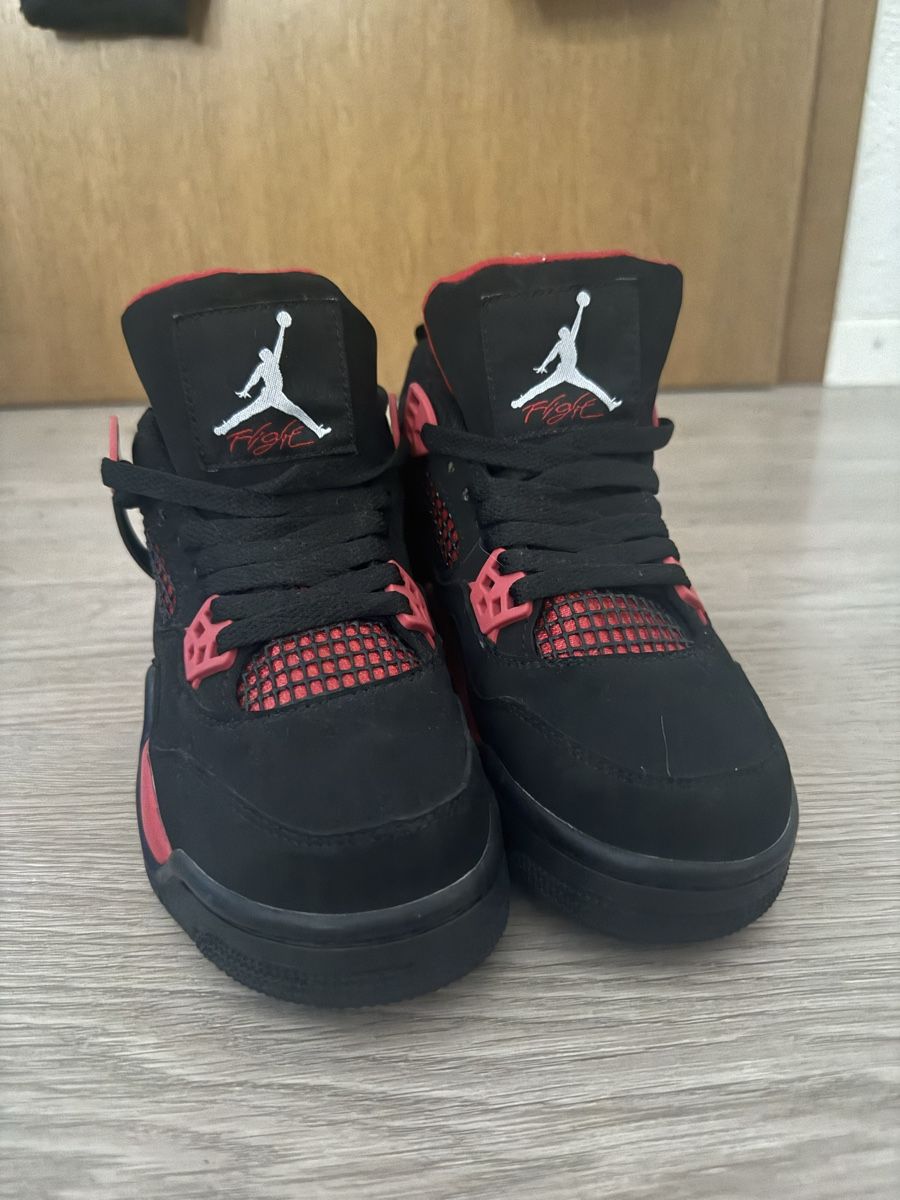 Jordan Herrenschuhe: Jordan 4 Sneaker Schwarz Rot Grösse 36 – Neu (gemäss Beschreibung) aus Boswil von virgi06 6