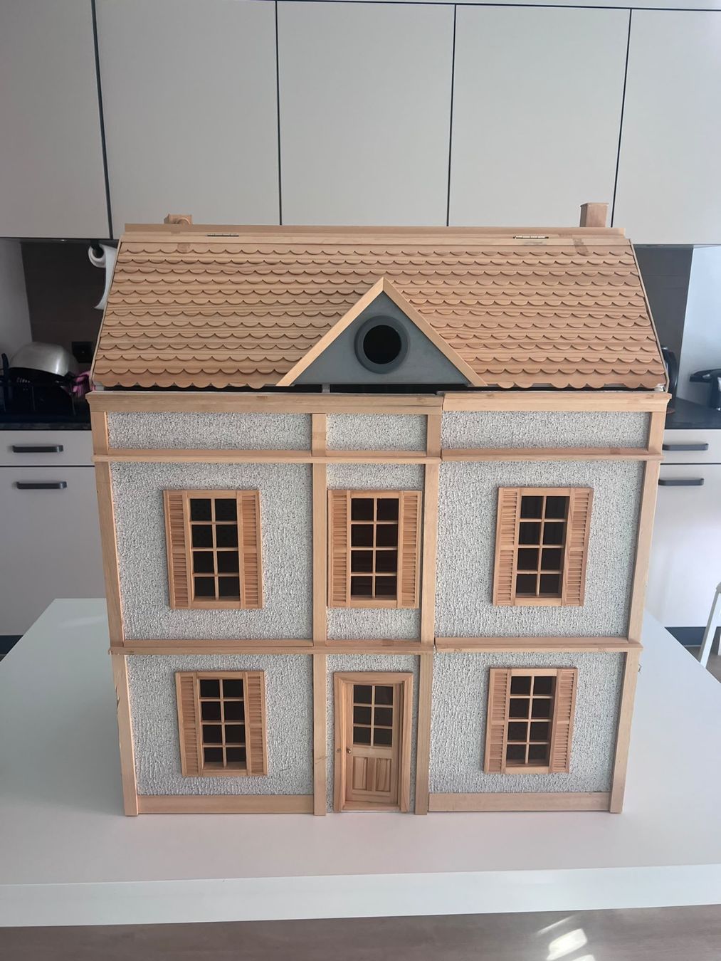 Case e mobili per bambole: PUPPENHAUS ECHTHOLZ 1996 HANDMADE – Usato da Biel/Bienne venduto da suandre