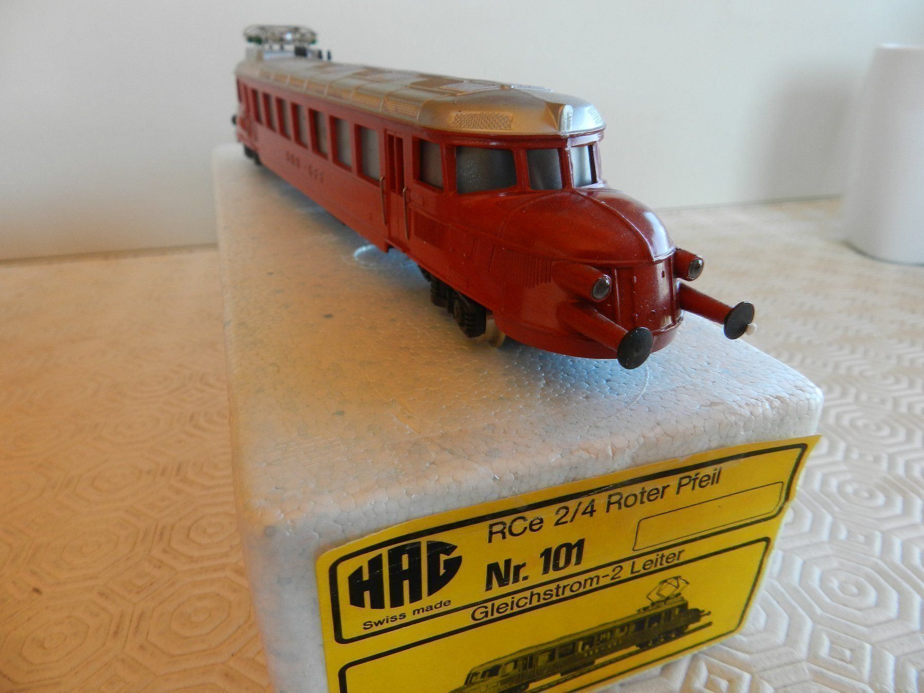 Hag Modellini di ferrovie: H0 DC HAG E-Lok RCe 2/4 Roter Pfeil – Nuovo (secondo la descrizione) da Arzier-Le Muids venduto da elocin83 2