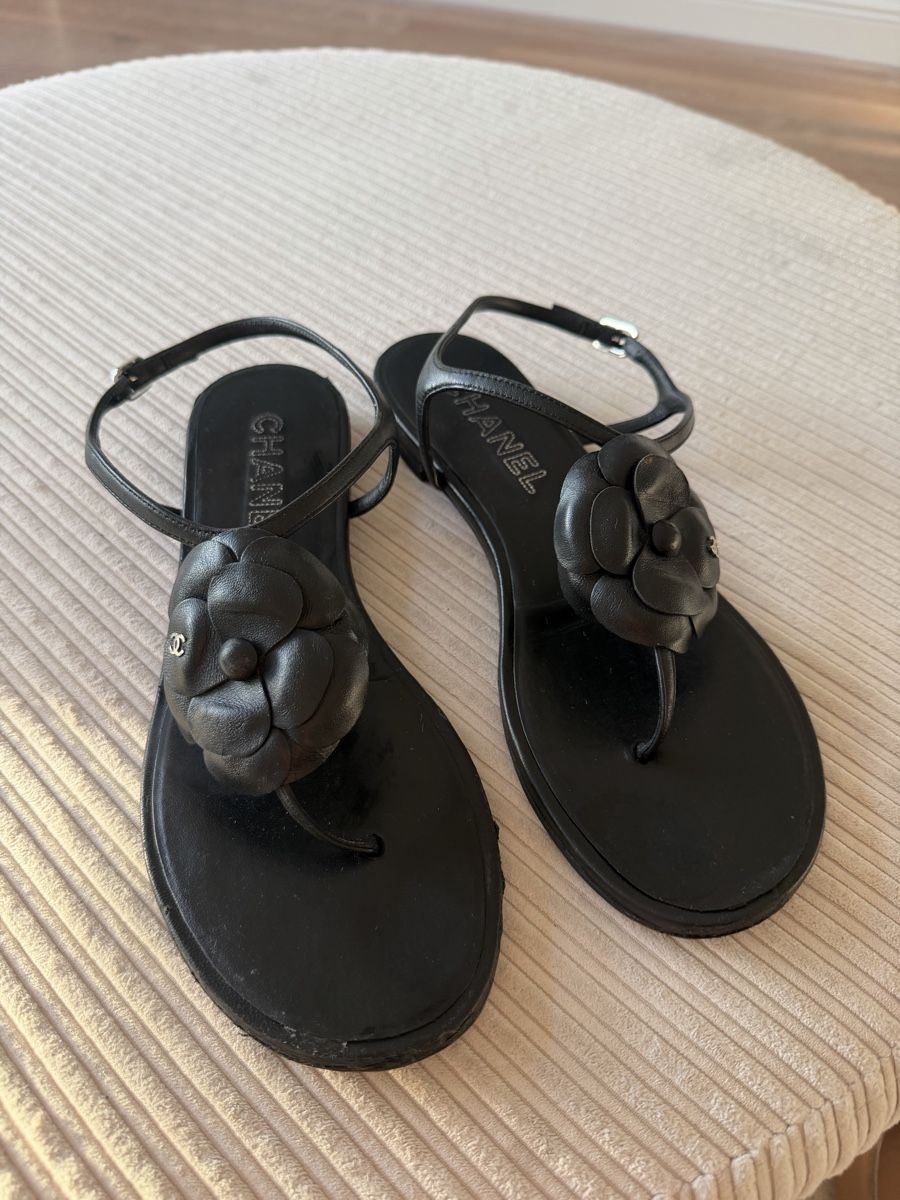 Chanel Damenschuhe: Chanel Sandalen – Gebraucht aus Birmensdorf ZH von lakii338