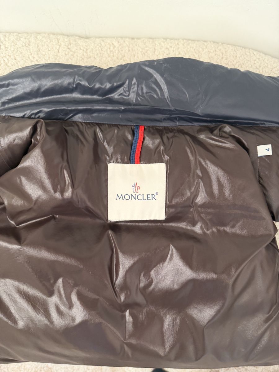 Moncler Gilet & Giacche: Moncler Weste navyblau Gr. 4 – Usato da Ehrendingen venduto da bamla 3