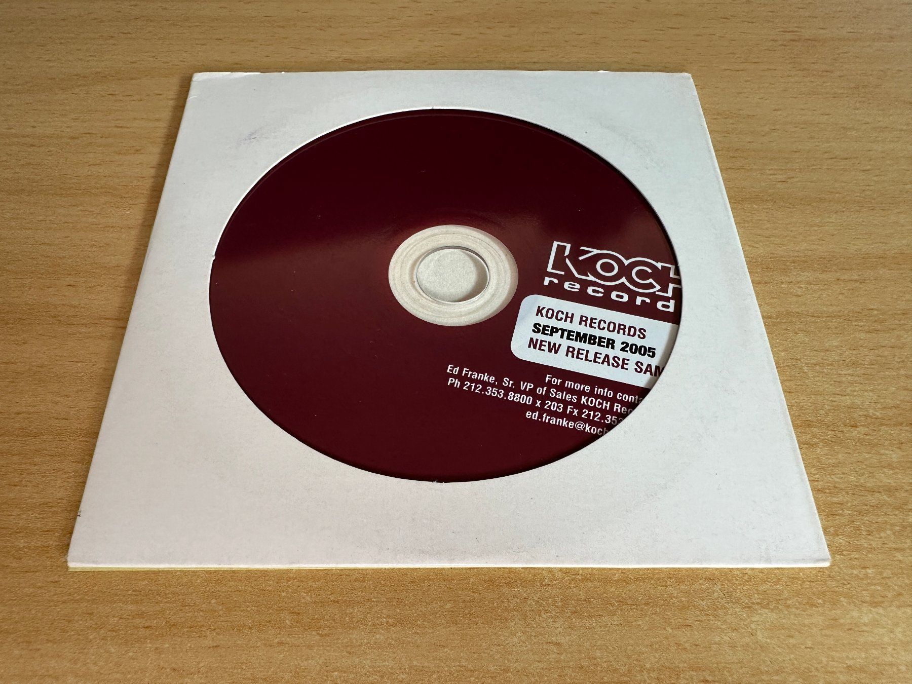 CD: Various – Koch Records September 2005 New Release Sampler – Usato da Rikon im Tösstal venduto da Alpenmutz 1