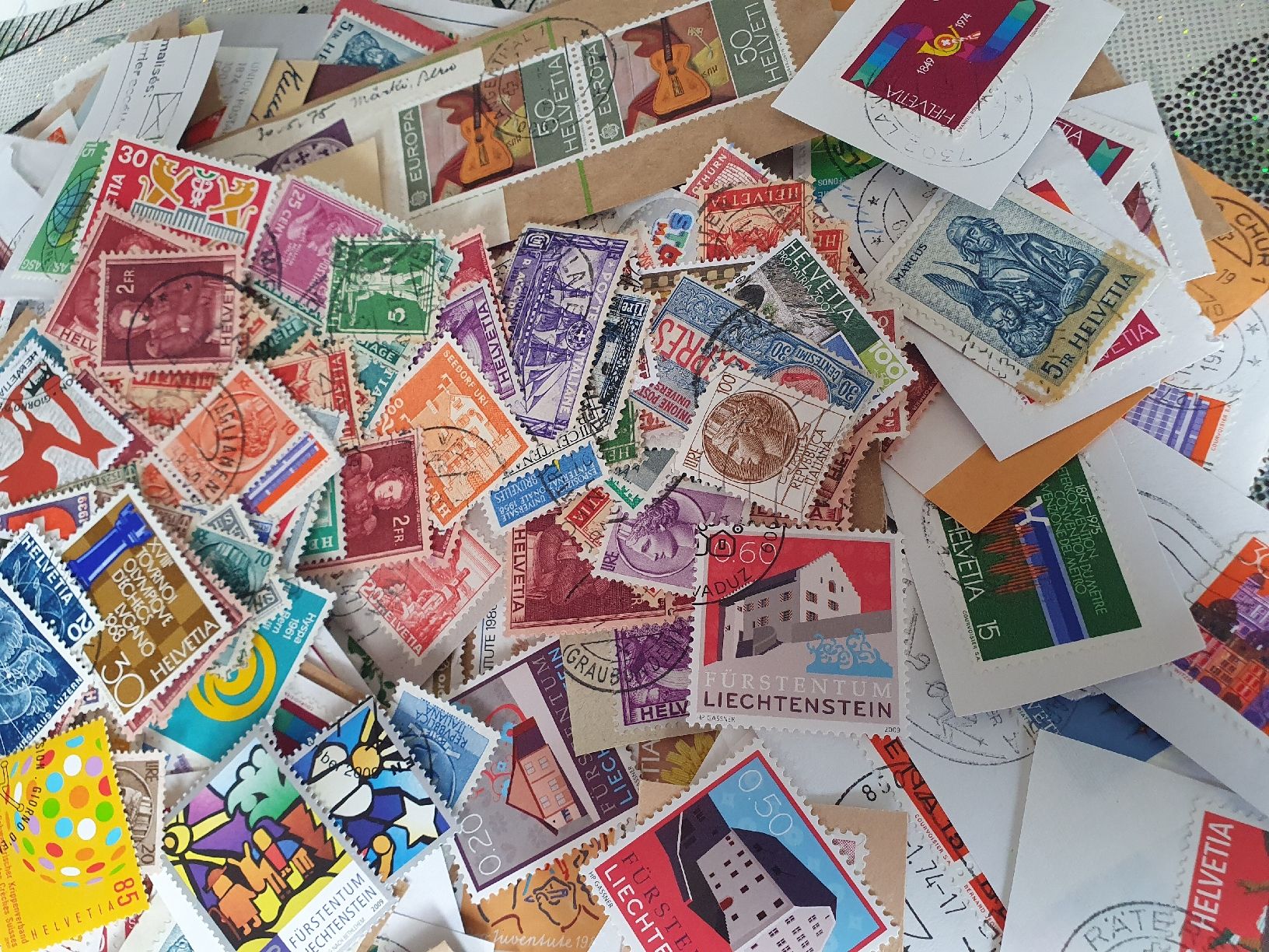 Tutti i francobolli: Briefmarken mehrheitlich CH – Usato da Belp venduto da Liacheyenne 2