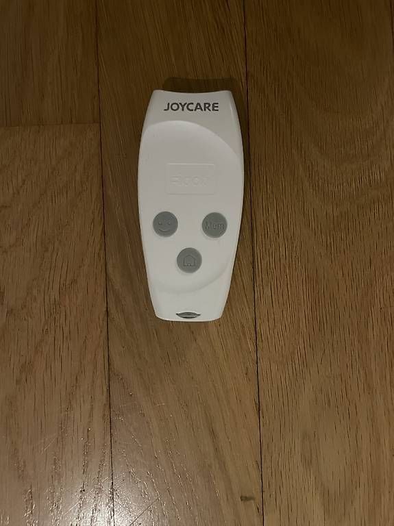 Altro per la casa: Joycare Infrarot Stirn-Thermometer – Usato da Bern venduto da francesca35