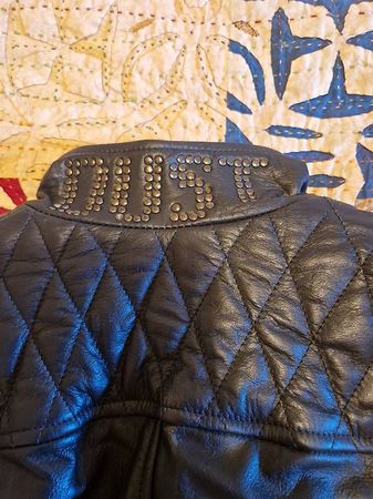 Stylische Damen Motorradjacke 