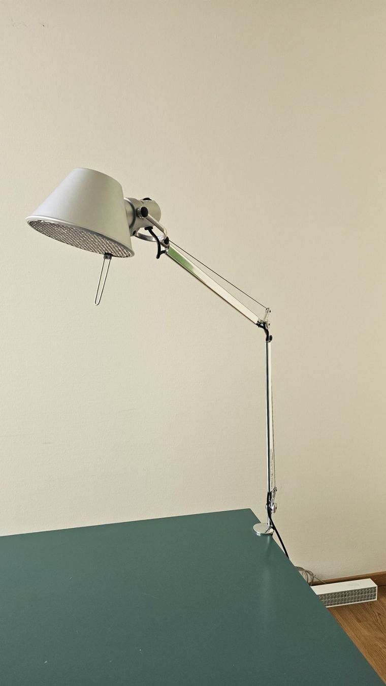 Artemide Lampade: Artemide Tolomeo Tavolo – Usato da Rheinfelden venduto da Moeoep