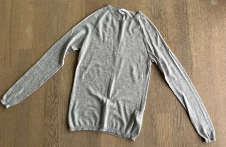 Hugo Boss 100% Kaschmir Pullover, Gr. S, Grau, Top Zustand!