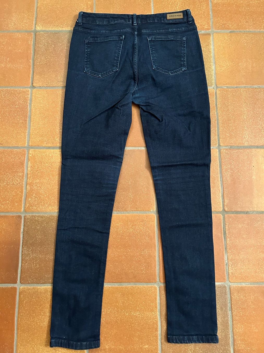 Sezane Jeans: NEW - Blue Jeans SEZANE Le Slim – Nuovo (secondo la descrizione) da Zürich venduto da aygo_a 2