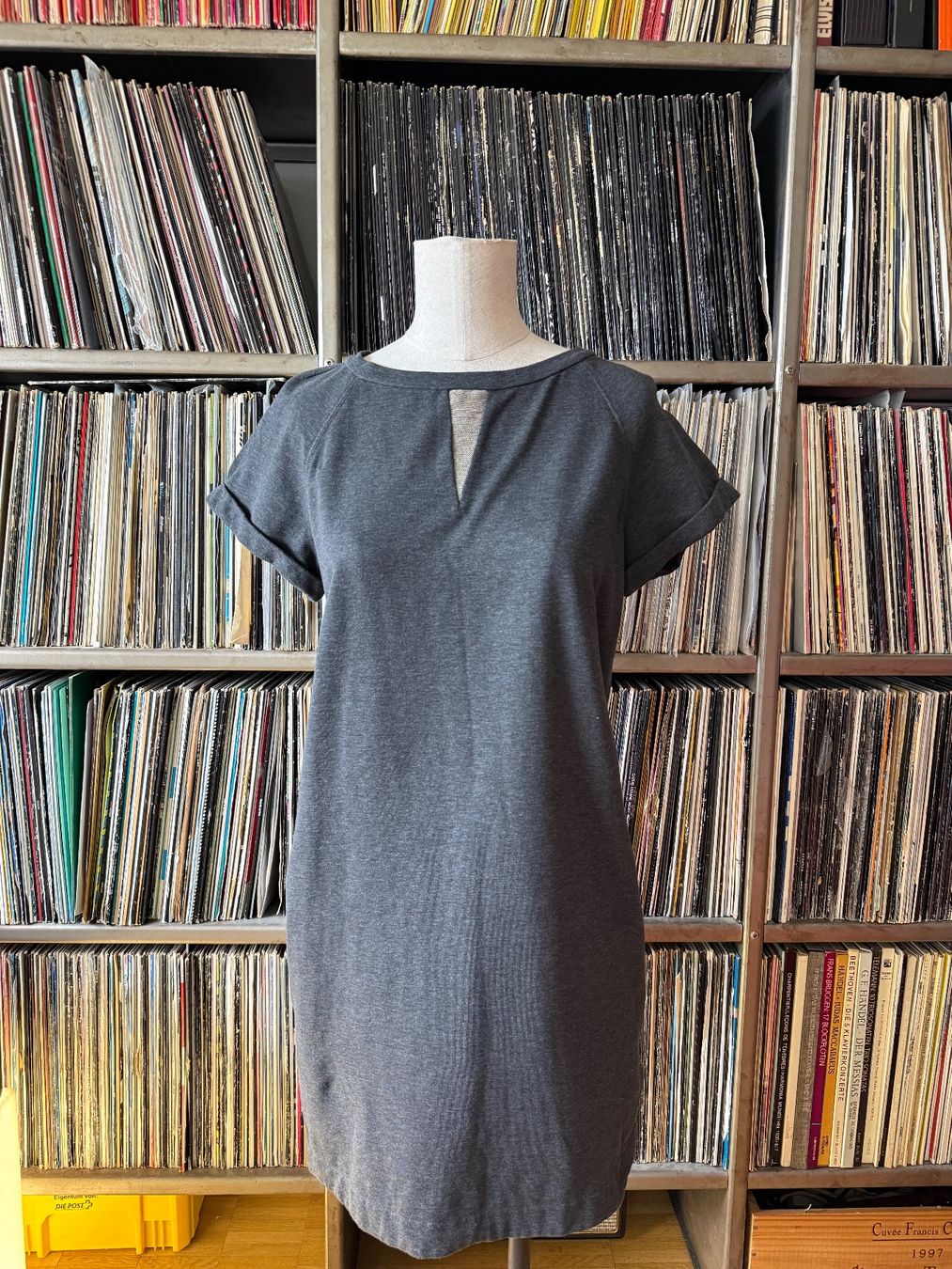 Brunello Cucinelli Kleider: BRUNELLO CUCINELLI - Varsity Dress - S – Neu (gemäss Beschreibung) aus Zürich von StefanSchueller 1