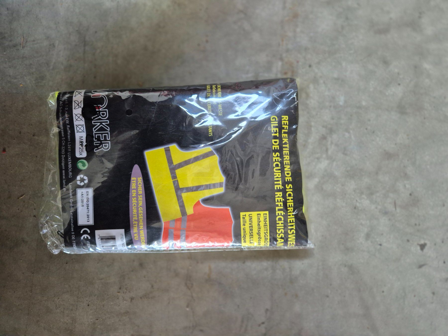 Gilets: Sicherheitsweste – Neuf avec emballage d'origine à Recherswil par MAN26